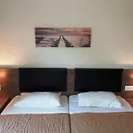 Corfu Rooms イプソス