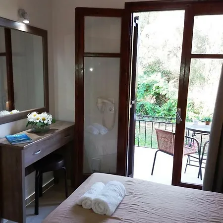 Daire Corfu Rooms *