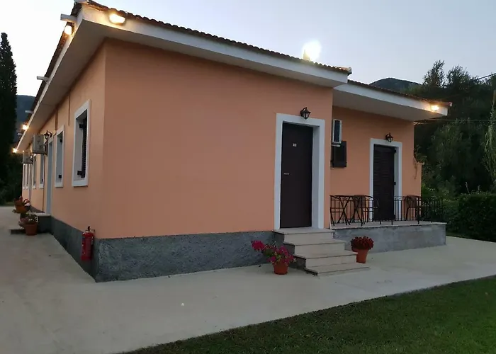 Corfu Rooms Ýpsos